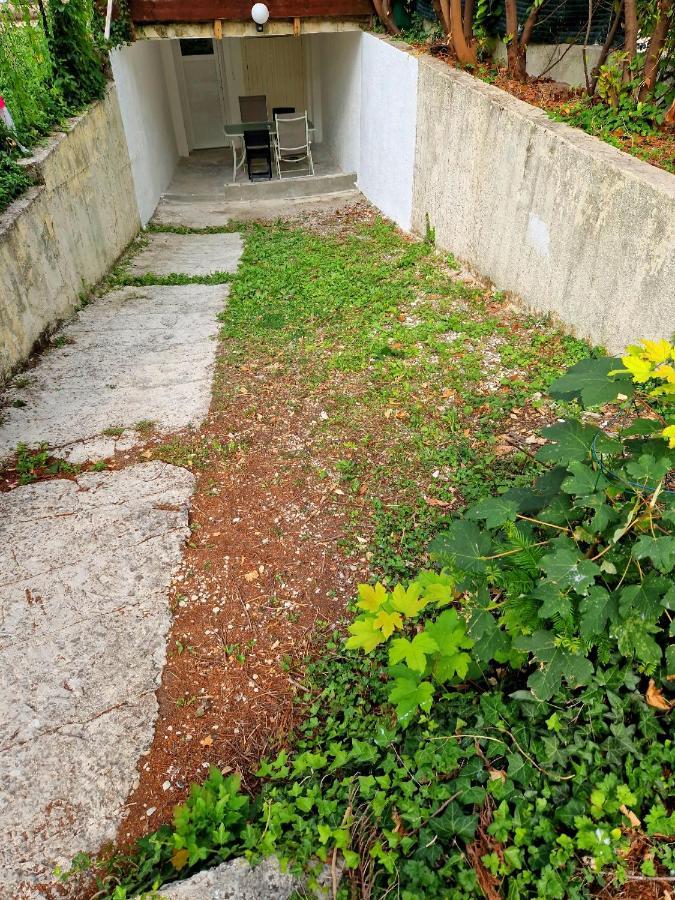 Le Capucin - Proche Centre Ville Troyes Eksteriør billede